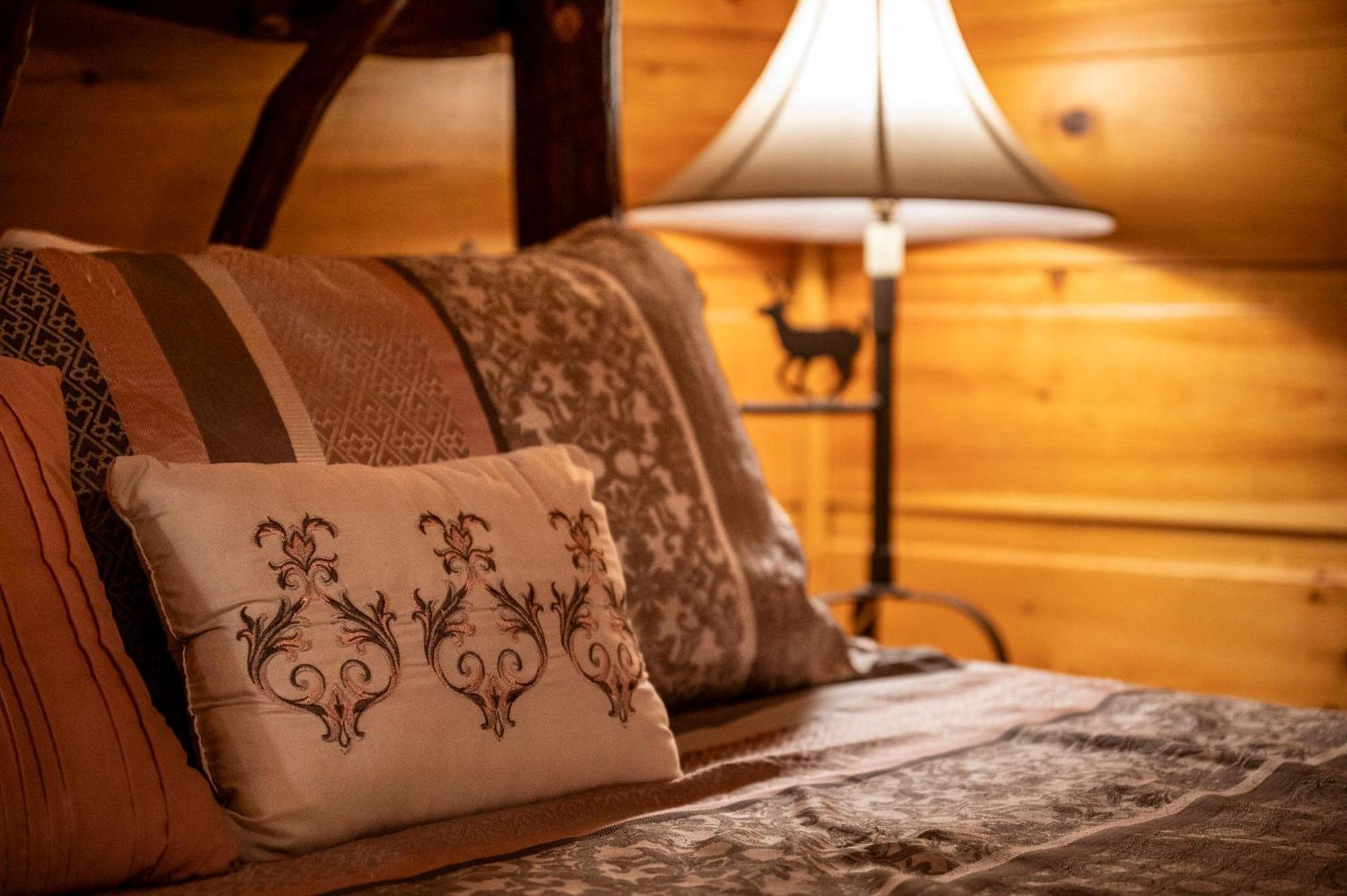 Take My Breath Away Holiday Home Gatlinburg Extérieur photo